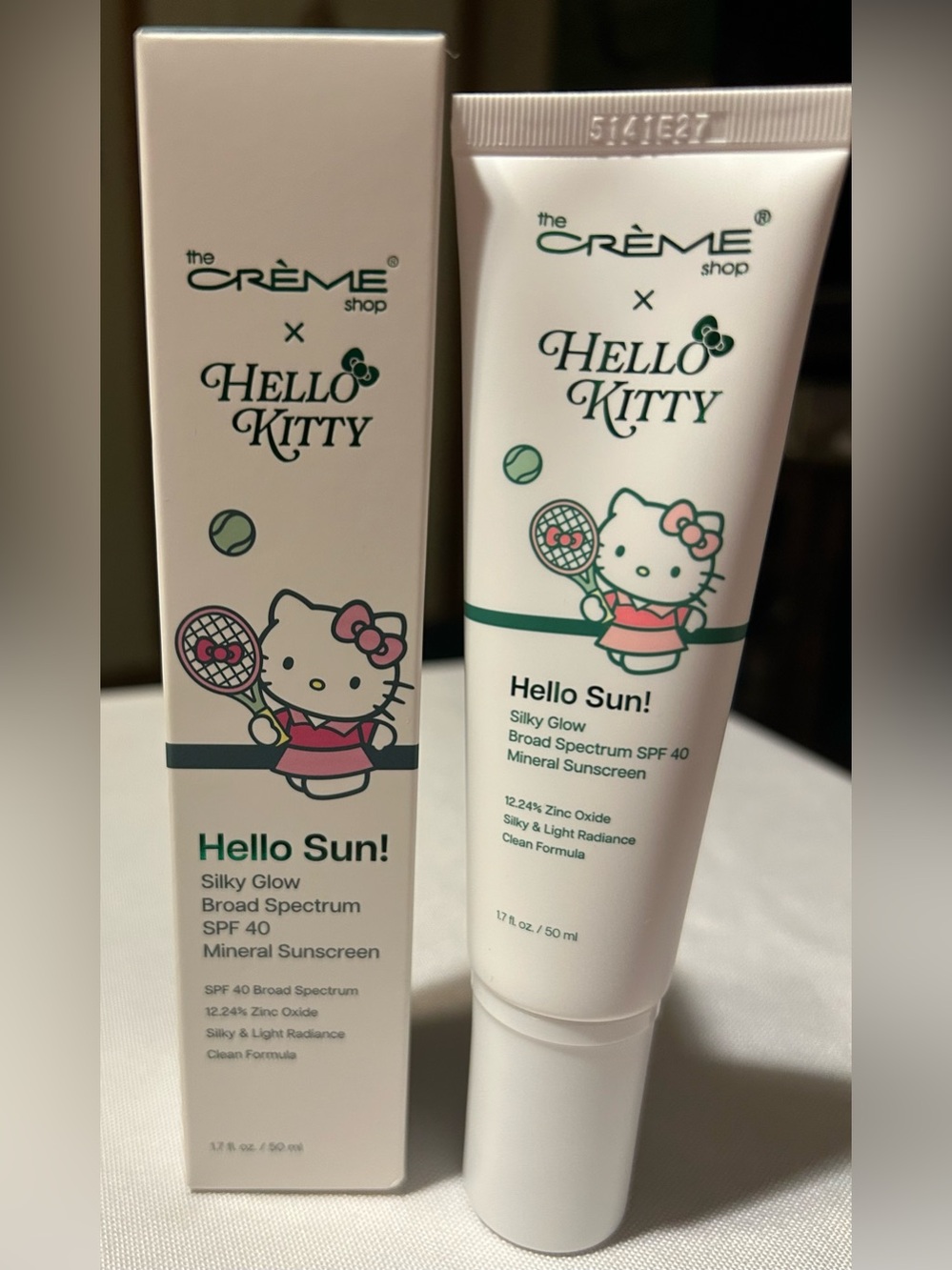 The Crème Shop x Hello Kitty Hello Sun! Mineral Sunscreen SPF 40 — Pink